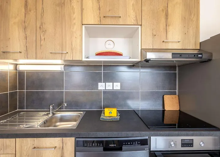 Spacieux Proche Apartamento